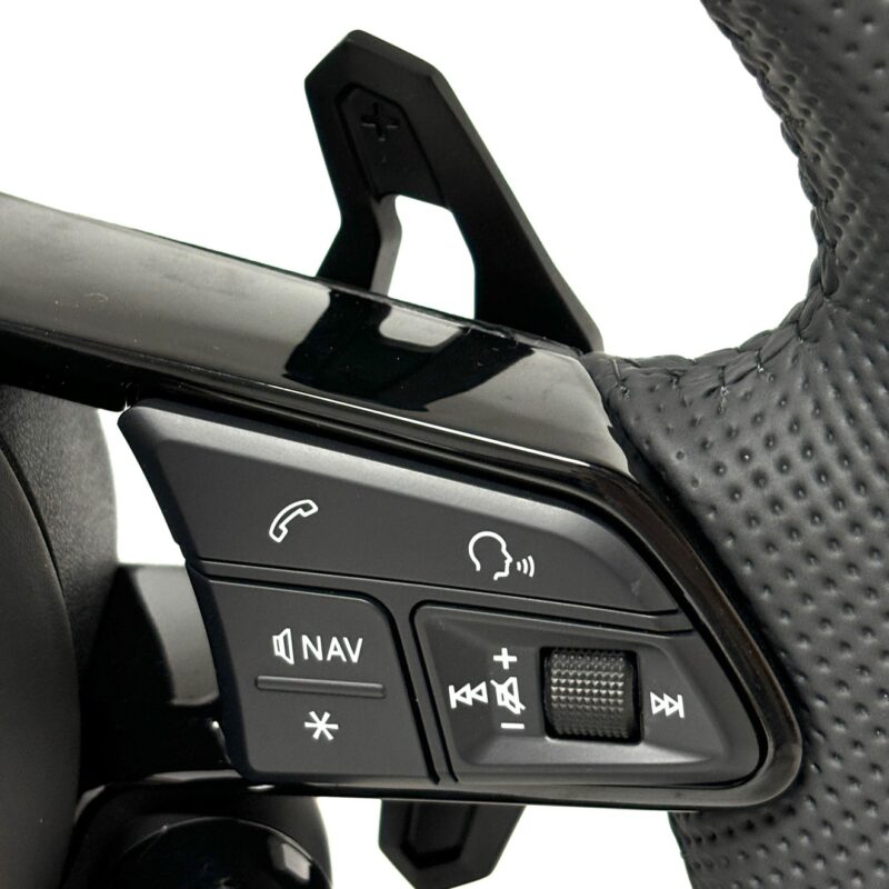 R8 Carbon fiber Steering Wheel Assembly Upgrade Fit for audi q5 2011 audi a4 udi rs6 c8 carbon fiber A5 A6 A7 S3 S5 TT R8 Style - Image 5