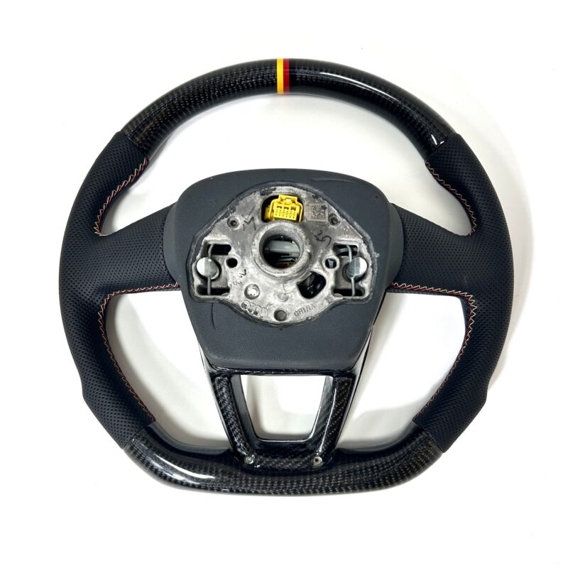 Customized steering wheel for Audi A/S/RS SeriesTT A3 A4 B8 A5 A6 C6 C7 A7 a8 R8 RS RS3 RS4 RS5 S3 S4 S5 B9 RS6 RS7 rs8 Q3 Q5 Q7 - Image 7